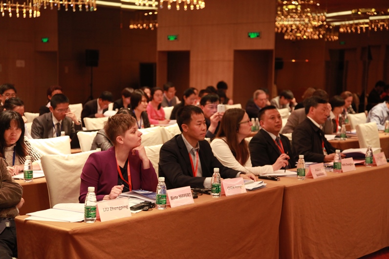 Teilnehmende  der dritten deutsch-chinesischen Innovationskonferenz
