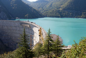 Staudamm in Georgien